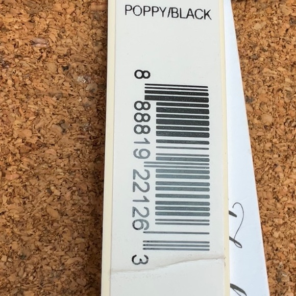 Red Alice + Olivia Crop - Picture 2 of 3